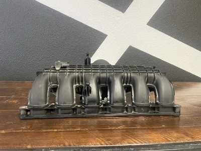 Colector de admisión BMW TWIN TURBO OEM 756467803 + Cuerpo del acelerador 335i Foto 1 de 4