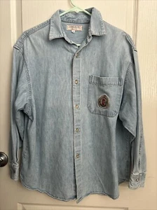 Vintage GUESS Denim Jeanshemd mit Wappen 100% Baumwolle Made in USA Herren S Small - Bild 1 von 8