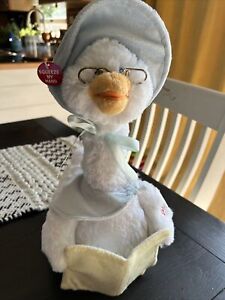 Mother Goose Animated Story Telling Plush Toy Classic Nursery Rhymes Cuddle Barn