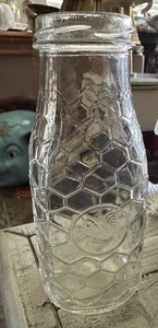 Clear Milk bottles 10 oz Honeycomb Chicken Wire Rooster Collectible Farmhouse - Picture 1 of 14