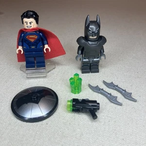 LEGO Super Heroes, Clash of the Heroes 76044 Batman Superman Minifigures lot - Picture 1 of 8