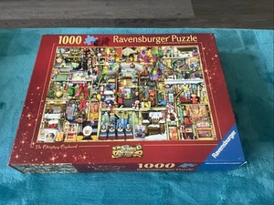 Ravensburger Kuriositätenschränke Nr. 4 Der Weihnachtsschrank Puzzle 1000 - Bild 1 von 9