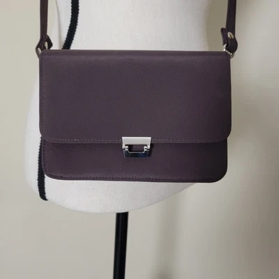 NWOT Mundi Small Brown Crossbody Clutch Handbag Pockets Key Fob Mirror - Image 1 of 4