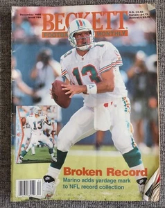 Beckett Football Magazine Issue #69 December 1995 Dan Marino Miami Dolphins - Picture 1 of 12