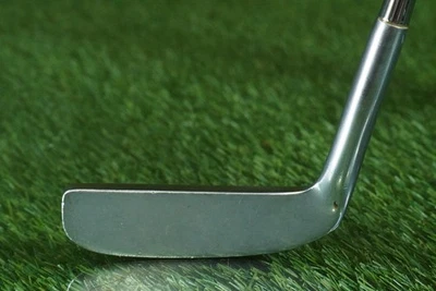 VINTAGE THE WILSON 8802 BLADE PUTTER 35.5" HEAD SPEED ORIGINAL HEEL SHAFTED RH - Image 1 of 4