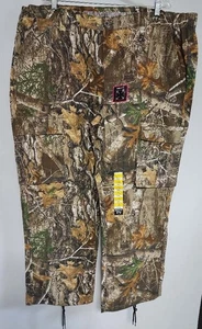 Realtree Camouflage Hunting Cargo Pants Mens XXL 44-46 NEW NWT Flex Fabric Camo - Picture 1 of 7