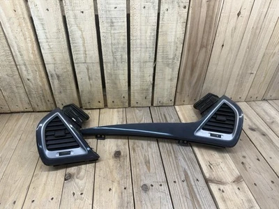 2013-2016 HYUNDAI SANTA FE OEM FRONT DASH LEFT AND RIGHT SIDE AC HEATER VENTS - Image 1 of 4