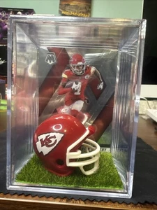 Xavier Worthy 2025 Panini Mosaic in a Shadow Box - Picture 1 of 1