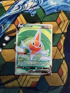 Rotom v 176/196 Lost Origin Trading Card Near Mint Condition - Bild 1 von 2