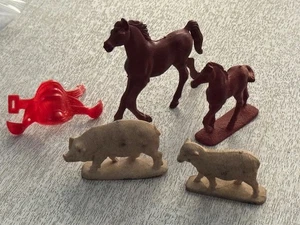 4 Vintage Marx Hereford Preis Vieh Bauernhof Tier Scheune Spielset - Bild 1 von 20