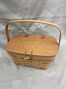 Longaberger Basket 1993 11" x 7 1/2" x 6" in size lid closure handles - Picture 1 of 21