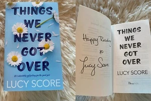 SIGNED Things We Never Got Over Lucy Score paperback book BRAND NEW Knockemout - Picture 1 of 5