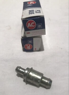 AC CV851C GM 8997683 PCV Valve NOS 1985-1990 Buick Olds Chevrolet Pontiac 307 Foto 1 de 3