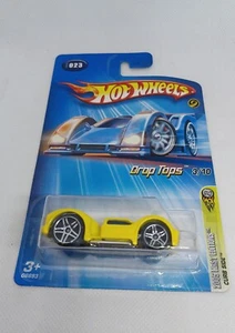 2005 Hot Wheels #23 First Editions - Drop Tops 3/10 CURB SIDE Yellow w/Pr5 Spoke - Picture 1 of 4