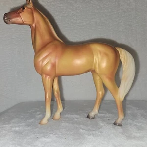 Breyer Classic Amelia - 2014 Horse of the Year #62114 Appendix Quarter Horse - Picture 1 of 6