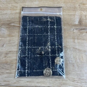 Authentic Chanel Gold CC Logo W Scissors Button Buttons W Tweed Fabric Swatch - Picture 1 of 4