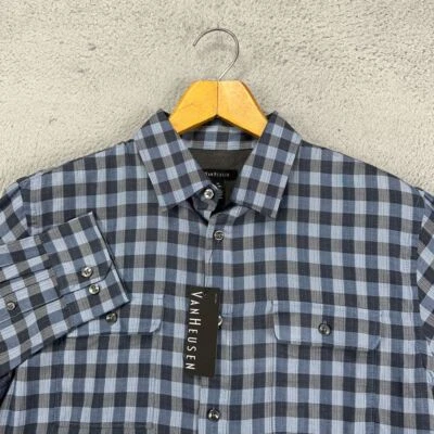 Camisa de Vestir Van Heusen Para Hombre Mediana 15-15.5 Azul A Cuadros Solapa Bolsillo Abotonada NUEVA Foto 1 de 4