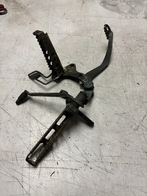 Yamaha Warrior 350 clavijas 1987-04, pedal de freno y palanca de cambios - algunos juegan Foto 1 de 3