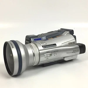 Camescope Sony DCR-IP220E Pal / Network Handycam IP Camera MicroMV - Photo 1/13