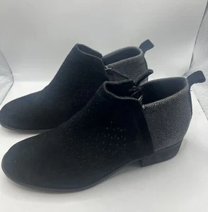 Tom's Deia Bootie Ankle Boot Black Perforated Suede and Canvas Women's Size 9 - Picture 1 of 17