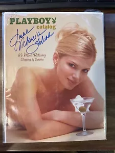 Victoria Zdrok Autographed Playboy's Playmate Catalog 1990's - Imagen 1 de 1