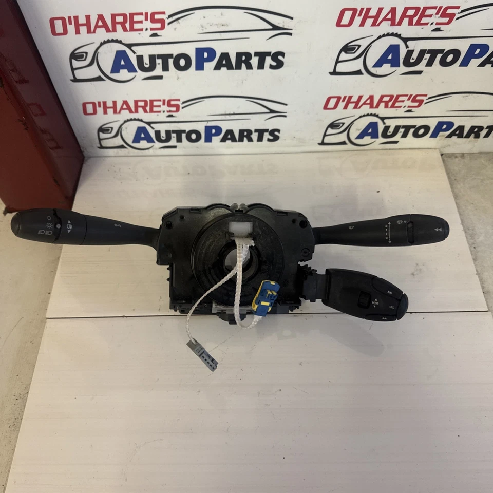 Interruptor de luz indicadora limpiaparabrisas peugeot expert / citroen despacho 2014 tallo squib Foto 1 de 4