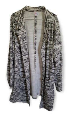 Blazer Lularoe Big Heathered Print 3XL Gwen 3X Preto Branco Cinza HTF Novo! - Imagem 1 de 4