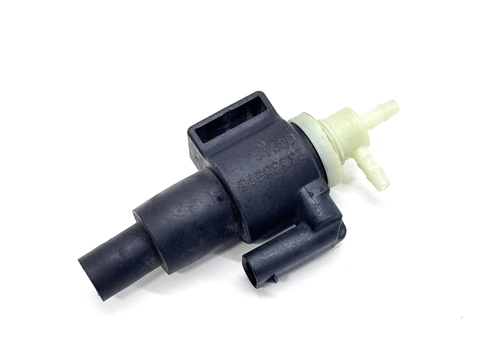 2016–2019 CHEVROLET CAMARO 2.0L TURBO ENGINE VACUUM VALVE OEM 23335615 - Image 1 of 4