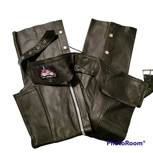 Gorras de cuero genuino para mujer motociclista cremallera y broches laterales talla pequeña - Imagen 1 de 13