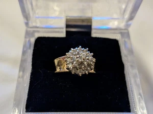 Anillo con racimo de diamantes de oro de 14k 4,15 gr tamaño 6,5 Ctw 50 - Imagen 1 de 7