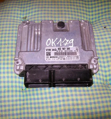 Centralina VW AG 05E907309 MG1CS011 0261S16449 03-2018 HW H22 0030 - Immagine 1 di 2