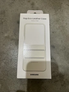 NUEVA Funda Oficial Samsung Galaxy Z Flip5 Solapa Eco-Cuero | Crema  - Imagen 1 de 8