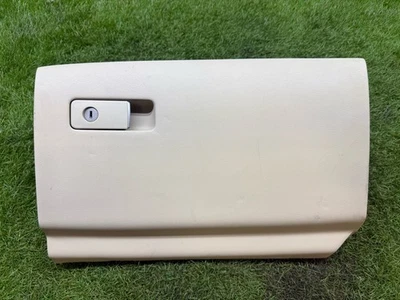 2014-2023 INFINITI Q50 TABLERO GUANTERA COMPARTIMENTO DE ALMACENAMIENTO OEM BEIGE Foto 1 de 4