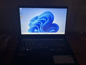 Asus VivoBook 14/15 - Ryzen 7 2.00GHz 512GB 8GB - Great Condition - MC057 - Picture 1 of 4