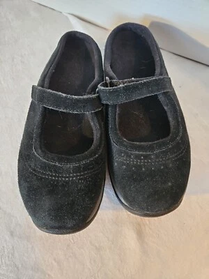 LL Bean Womens 6.5 Shoes Black Suede Mary Jane Slip On Mules Comfort Shoes - Image 1 of 4