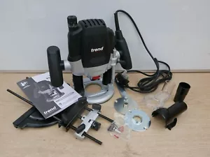 Trend T7EK 1/2" 2100W Trade Variable Speed Plunge Router 230V Kit - Picture 1 of 5