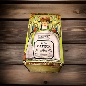 Silver Patron Tequila ~ Limited Edition ~Empty Metal Tin Box ~ Collectible 750ml - Picture 1 of 6