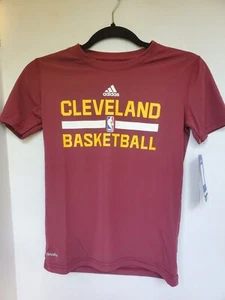 Adidas NBA Cleveland Cavaliers NBA T-Shirt Boys Size  S. Climalite. New whit tag - Picture 1 of 4