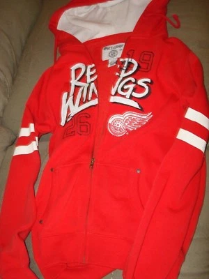 NHL DETRIOT RED WINGS ZIPPER SWEATSHIRT WITH HOOD RED P/S WOMEN - Image 1 of 4