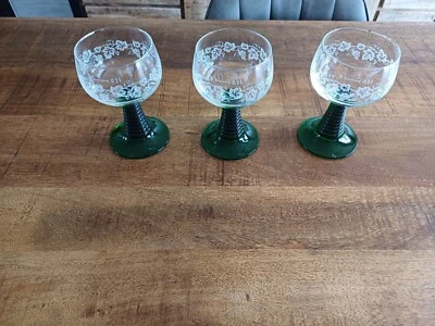 3 VERRE A VIN rouge  ALSACE PIED VERT type " ROEMER ROHMER"  vca  FRANCE - Photo 1/2