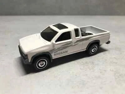 Matchbox Power Grabs 2022 - Nissan '95 carrocería dura (D21)- blanco 17/102 nuevo en caja Foto 1 de 3
