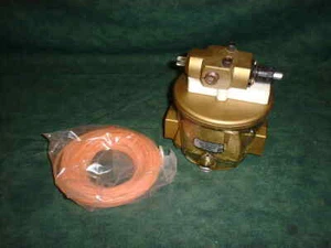 Master Pneumatic # A6404B - Einpunktschmierstoffgeber 1/2" NPT mit Schlauch (14517-N5) - Bild 1 von 5
