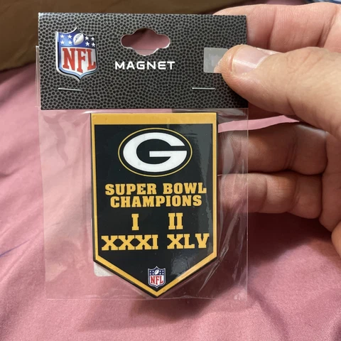 Green Bay Packers  4X Super Bowl Banner Magnet 2x3 Inch Aminco NFL Cover