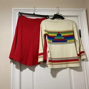 Vintage Damen Rock und Langarmshirt Set rot und creme Größe auf Fotos - Bild 1 von 17