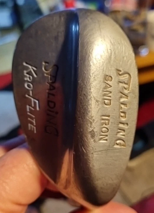 Spalding Kro-Flite Sand Wedge, Men's R/H, R Flex, Steel Shaft, Orig Grip/shaft. - Image 1 of 4