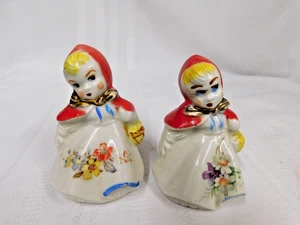 Vtg Hull Little Red Riding Hood 3.25" Salt &Pepper Shakers w/Corks - Picture 1 of 7