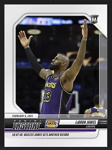 2025 PANINI INSTANT ⭐ LEBRON JAMES ⭐ RECORD 42 AT 40 YEARS OLD ☄️ N. 330 (PREV.) - Foto 1 di 1
