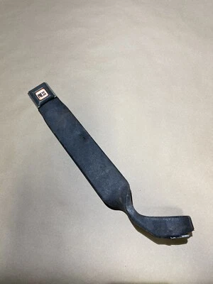 Jeep CJ CJ5 CJ7 CJ8 1980-1986 Front Passengers Right Female Seat Belt Buckle - Image 1 of 2