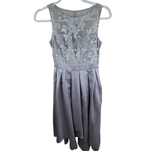 Ignite Evenings Silver Lace Pleated Asymmetrical Sleeveless Formal Dress Size 12 - Picture 1 of 9