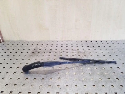 Honda CR-V II RD Tailgate Wiper Arm 2.20 Diesel 103kw 2005 26075232 - Image 1 of 2